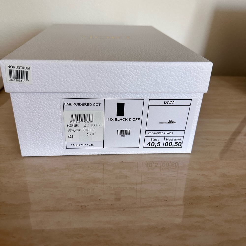 Dior box only , fits Size 40.5 shoes - Picture 2 of 2